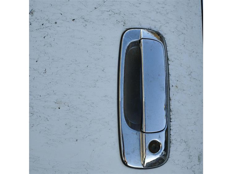 Дверь Тойота Краун в Обнинске 94144